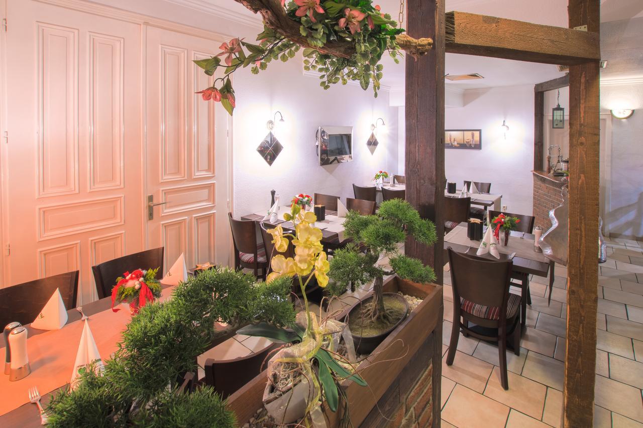 Hotel Ovelgoenner Hof Букстехуде Екстериор снимка