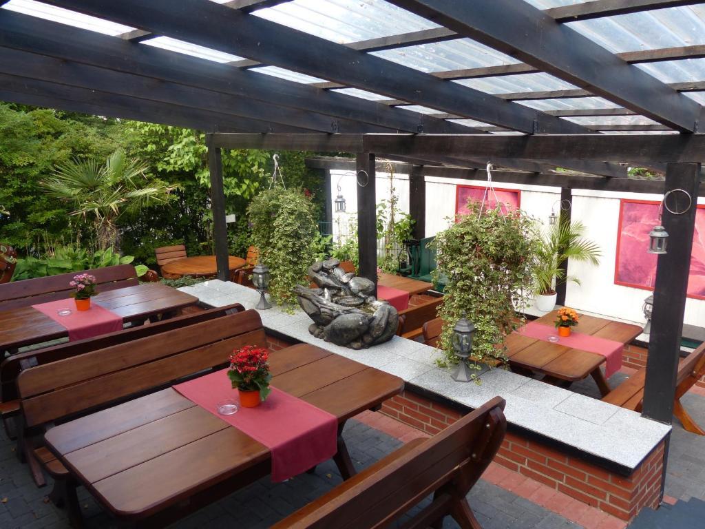 Hotel Ovelgoenner Hof Букстехуде Екстериор снимка